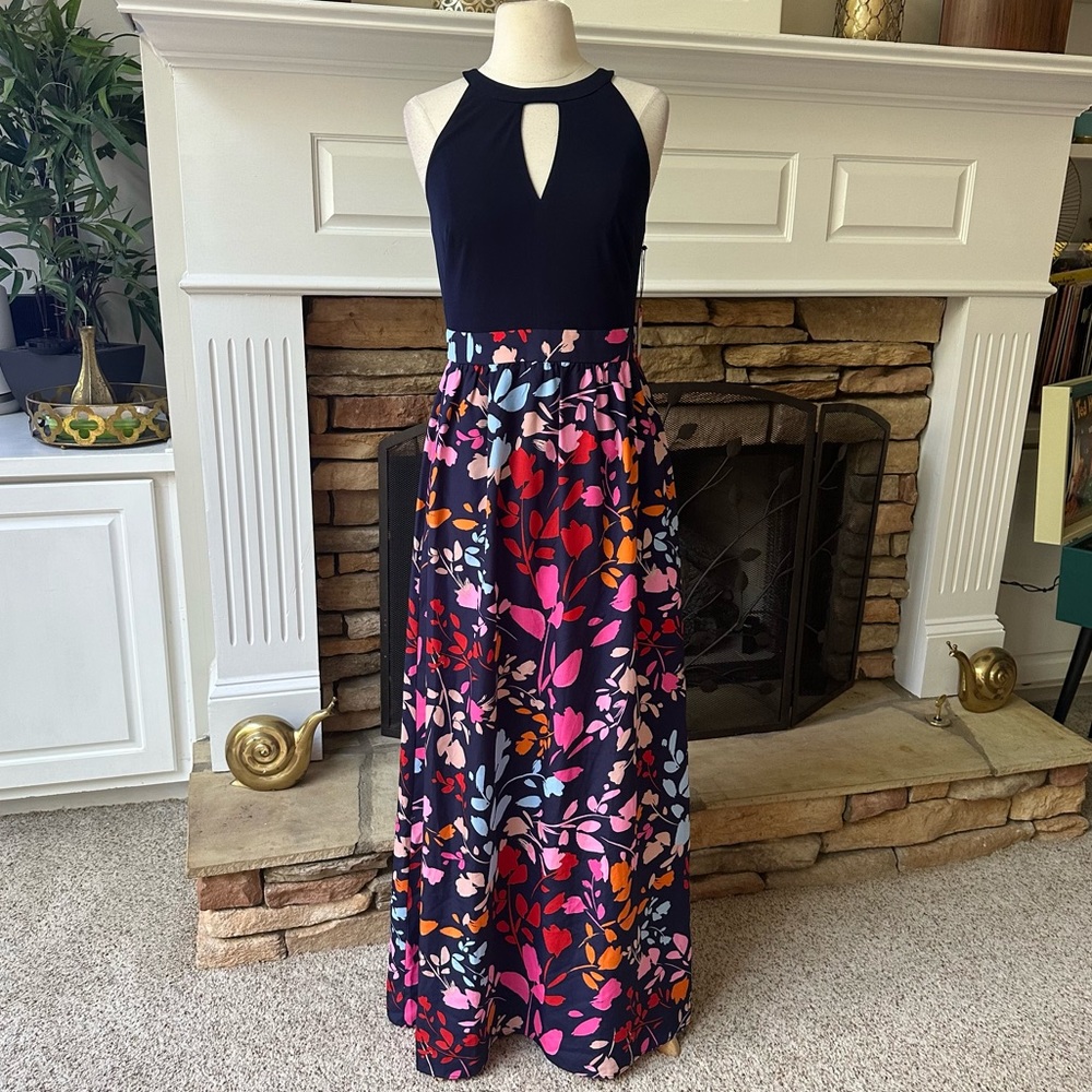 NWT Vince Camuto mixed media maxi dress navy floral size 4